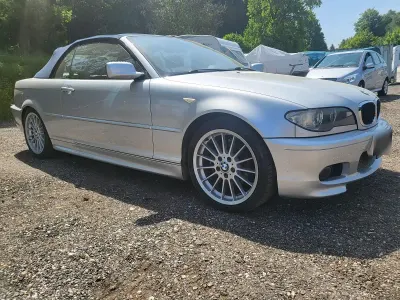 Gebraucht BMW 318 M Sport 150 PS (110 kW) 2004 Silber Cabrio