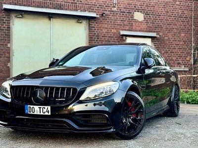 Mercedes C63 AMG