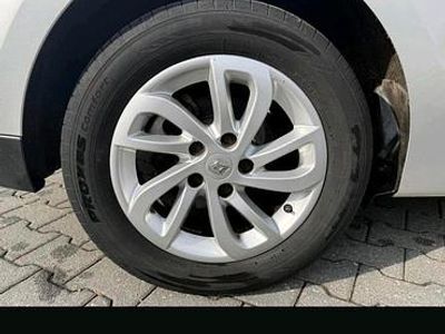 Gebraucht Renault Scénic III 110 PS (80 kW) 2015 Grau Van / Kleinbus