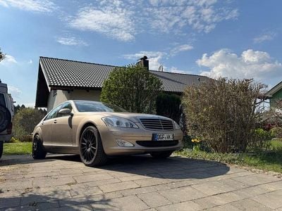 Second-hand Mercedes S320 235 CP (172 kW) 2006 Galben Berlinǎ