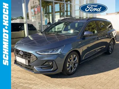 Gebraucht Ford Focus ST-Line X 120 PS (88 kW) 2024 Blau Limousine
