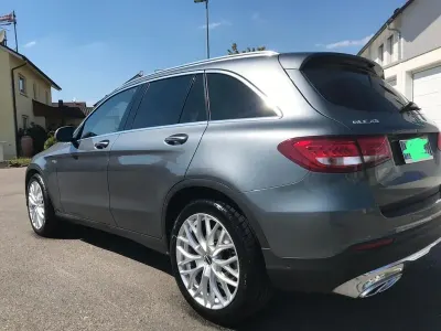 Gebraucht Mercedes GLC220 AMG 170 PS (125 kW) 2015 Grau SUV