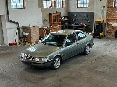 Gebraucht Saab 900 150 PS (110 kW) 1997 Grün Coupé