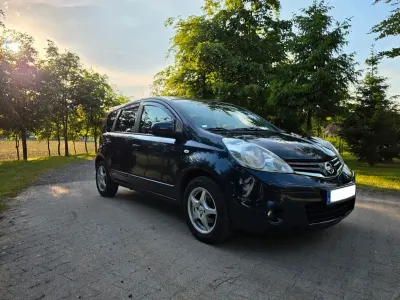 Gebraucht Nissan Note 88 PS (64 kW) 2010 Blau Kleinwagen