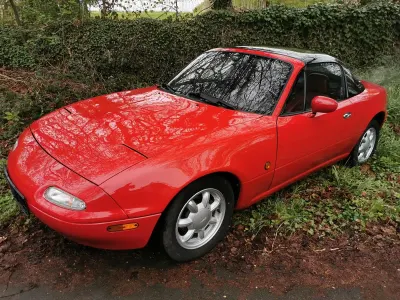 Usata Mazda MX5 116 CV (85 kW) 1989 Rosso Cabrio