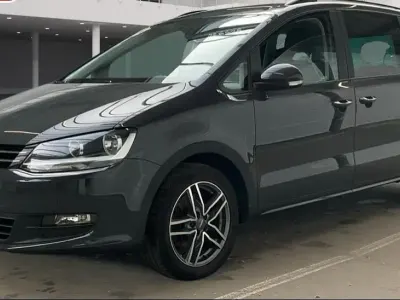 Gebraucht VW Sharan 140 PS (102 kW) 2015 Grau Van / Kleinbus