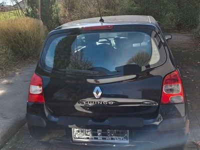 Second-hand Renault Twingo Authentique 58 CP (42 kW) 2009 Negru Hatchback