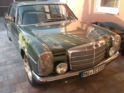 Gebraucht Mercedes 280 185 PS (136 kW) 1973 Grün Coupé