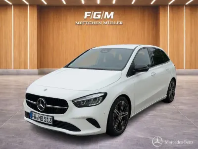 Gebraucht Mercedes B200 Progressive 163 PS (119 kW) 2026 Unilack polarweiß Kleinwagen