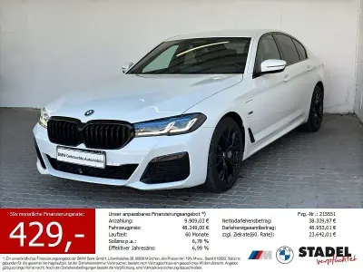 Gebraucht BMW 545e M Sport 394 PS (289 kW) 2022 Weiß Limousine
