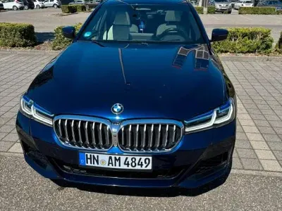 Gebraucht BMW 540 M Sport 340 PS (250 kW) 2021 Blau Limousine