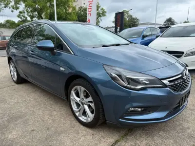 Używany Opel Astra Innovation 125 KM (91 kW) 2016 Niebieski Kombi