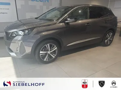Gebraucht Peugeot 3008 Allure 136 PS (100 kW) 2024 Grau SUV