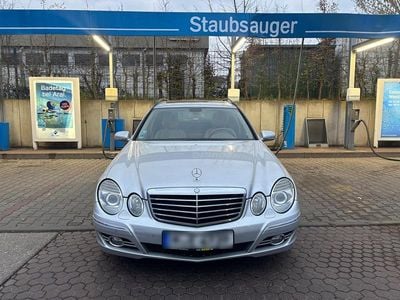 Second-hand Mercedes E320 Avantgarde 224 CP (164 kW) 2007 Argintiu Break