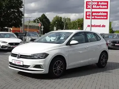 Gebraucht VW Polo Comfortline 65 PS (47 kW) 2019 Weiß Kleinwagen