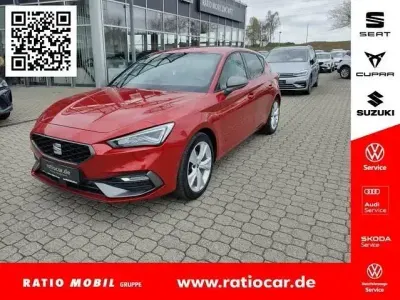 Używany Seat Leon FR 150 KM (110 kW) 2021 Czerwony Sedan/Limuzyna