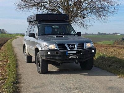 Grau Gebraucht 2003 Nissan Patrol SUV | 19.500 €