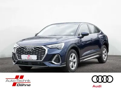 Gebraucht Audi Q3 Sportback Ambiente 150 PS (110 kW) 2022 Navarrablau SUV
