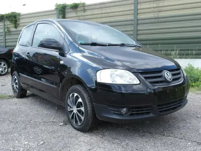 Gebraucht VW Fox 54 PS (39 kW) 2005 Schwarz Kleinwagen