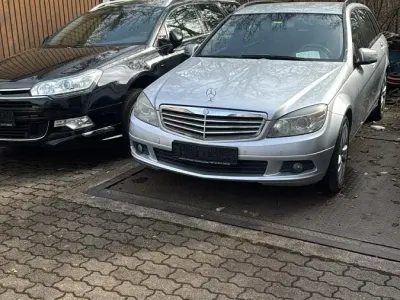 Gebraucht Mercedes C200 140 PS (102 kW) 2008 Silber Kombi