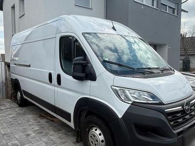 Second-hand Opel Movano 140 CP (102 kW) 2022 Alb Van