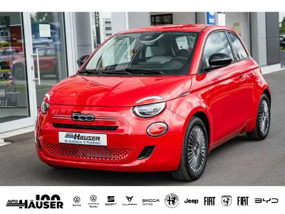 Neu Fiat 500 Icon 65 PS (47 kW) 2026 Rot Kleinwagen
