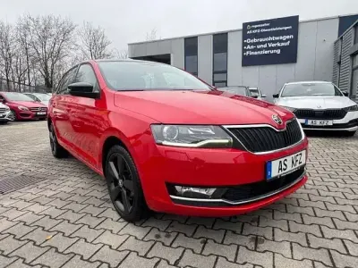 Käytetty Skoda Rapid Style 110 HP (80 kW) 2017 Punainen Viistoperä