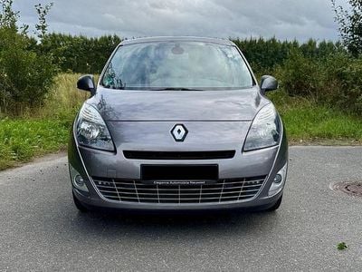 Gebraucht Renault Grand Scénic III 110 PS (80 kW) 2011 Grau Van / Kleinbus