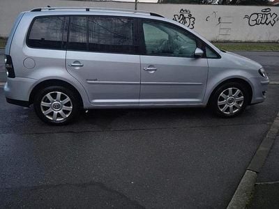 Gebraucht VW Touran Freestyle 140 PS (102 kW) 2010 Grau Van / Kleinbus
