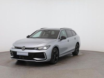 Usata VW Passat R-line 204 CV (150 kW) 2026 Argento Station wagon