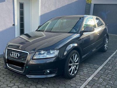 Gebraucht Audi A3 Attraction 105 PS (77 kW) 2009 Grau Kleinwagen
