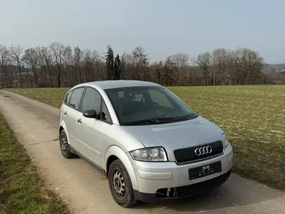 Gebraucht Audi A2 61 PS (44 kW) 2001 Silber Kleinwagen