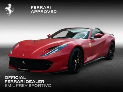 Gebraucht Ferrari 812 799 PS (587 kW) 2022 Rot Cabrio