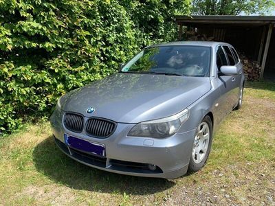 gebraucht BMW 520 d A touring -