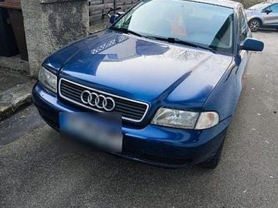 Gebraucht Audi A4 101 PS (74 kW) 1998 Blau Kombi