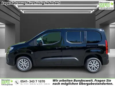 Neu Fiat Doblò 102 PS (75 kW) 2026 Cinema schwarz Van / Kleinbus