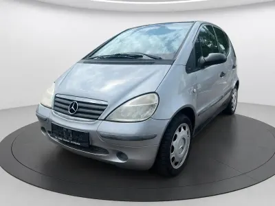 Gebraucht Mercedes A140 82 PS (60 kW) 2000 Silber Kleinwagen