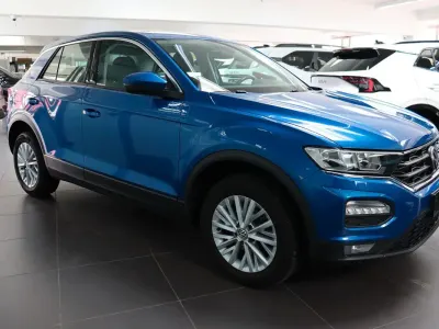 Gebraucht VW T-Roc 116 PS (85 kW) 2019 Blau SUV