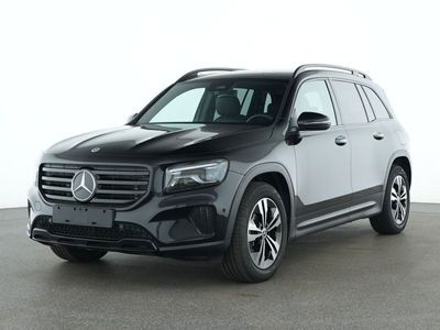 Mercedes GLB220