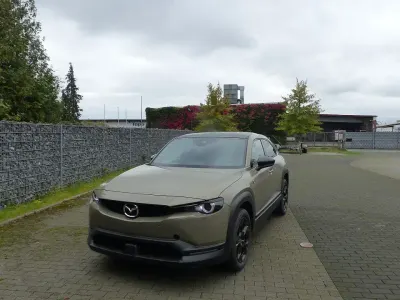 Neu Mazda MX30 Nagisa 170 PS (125 kW) 2025 SUV