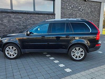 Usado Volvo XC90 228 HP (167 kW) 2011 Preto SUV