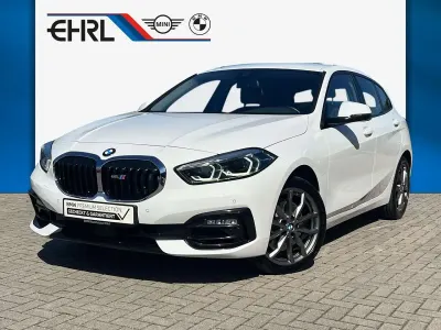 Gebraucht BMW 120 Sport Line 178 PS (130 kW) 2022 Weiß Limousine