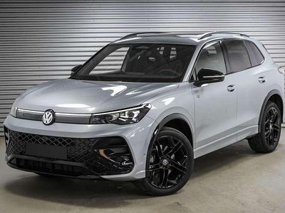 Neu VW Tiguan R-line 193 PS (141 kW) 2025 Oyster silver metallic... SUV