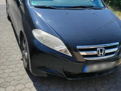 Gebraucht Honda FR-V 140 PS (102 kW) 2006 Schwarz Van / Kleinbus