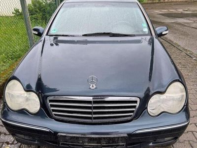 Mercedes C180