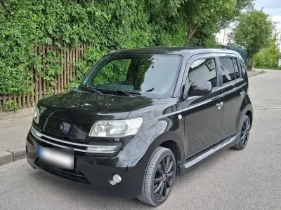 Gebraucht Daihatsu Materia 103 PS (75 kW) 2007 Schwarz Van / Kleinbus