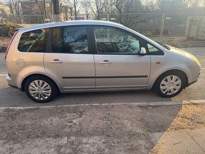 Silber Gebraucht 2005 Ford C-MAX Ambiente Van / Kleinbus | 1.000 € (Fairer Preis)