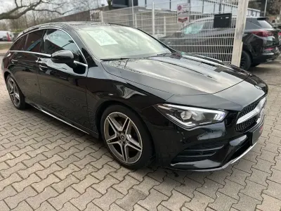 Second-hand Mercedes CLA250 224 CP (164 kW) 2023 Negru Berlinǎ
