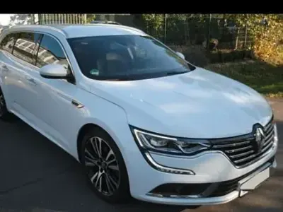 Gebraucht Renault Talisman Initiale Paris 160 PS (117 kW) 2017 Weiß Kombi