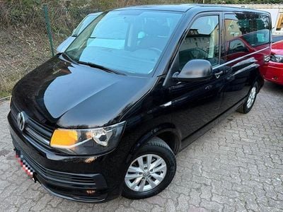 Second-hand VW T6 150 CP (110 kW) 2016 Negru Van